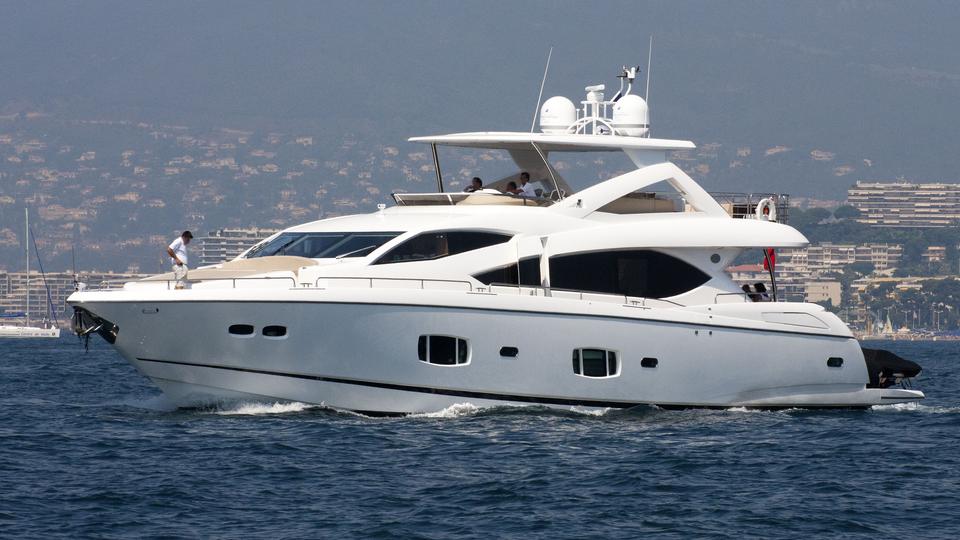 Used Sunseeker 88 for Sale