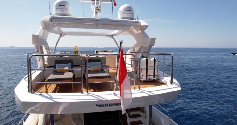 Sunseeker Yachts for Sale - Sunseeker 76 for Sale