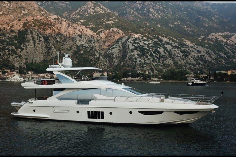 Azimut 80 Fly for Sale
