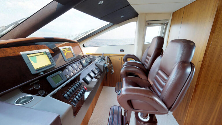 Sunseeker 86 yacht for Sale