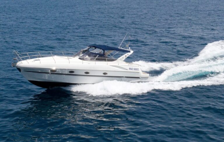 Mira 37 yacht for sale