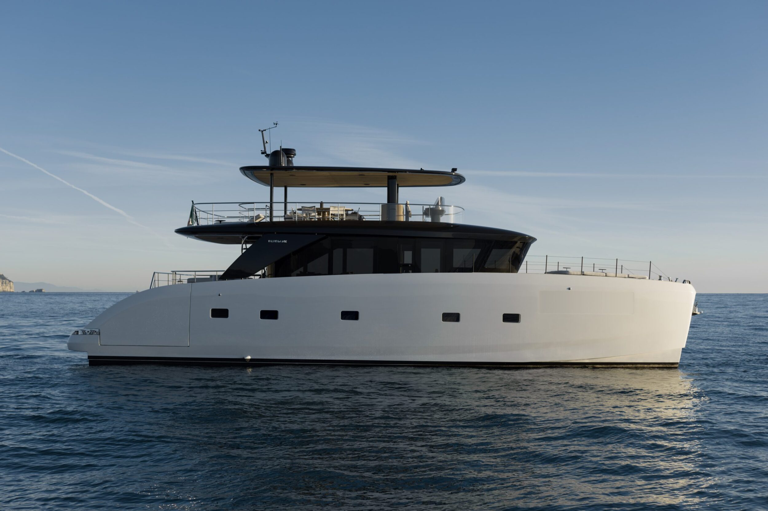 Bluegame BGM75 Yachts for Sale | Used Bluegame BGM75 Yacht